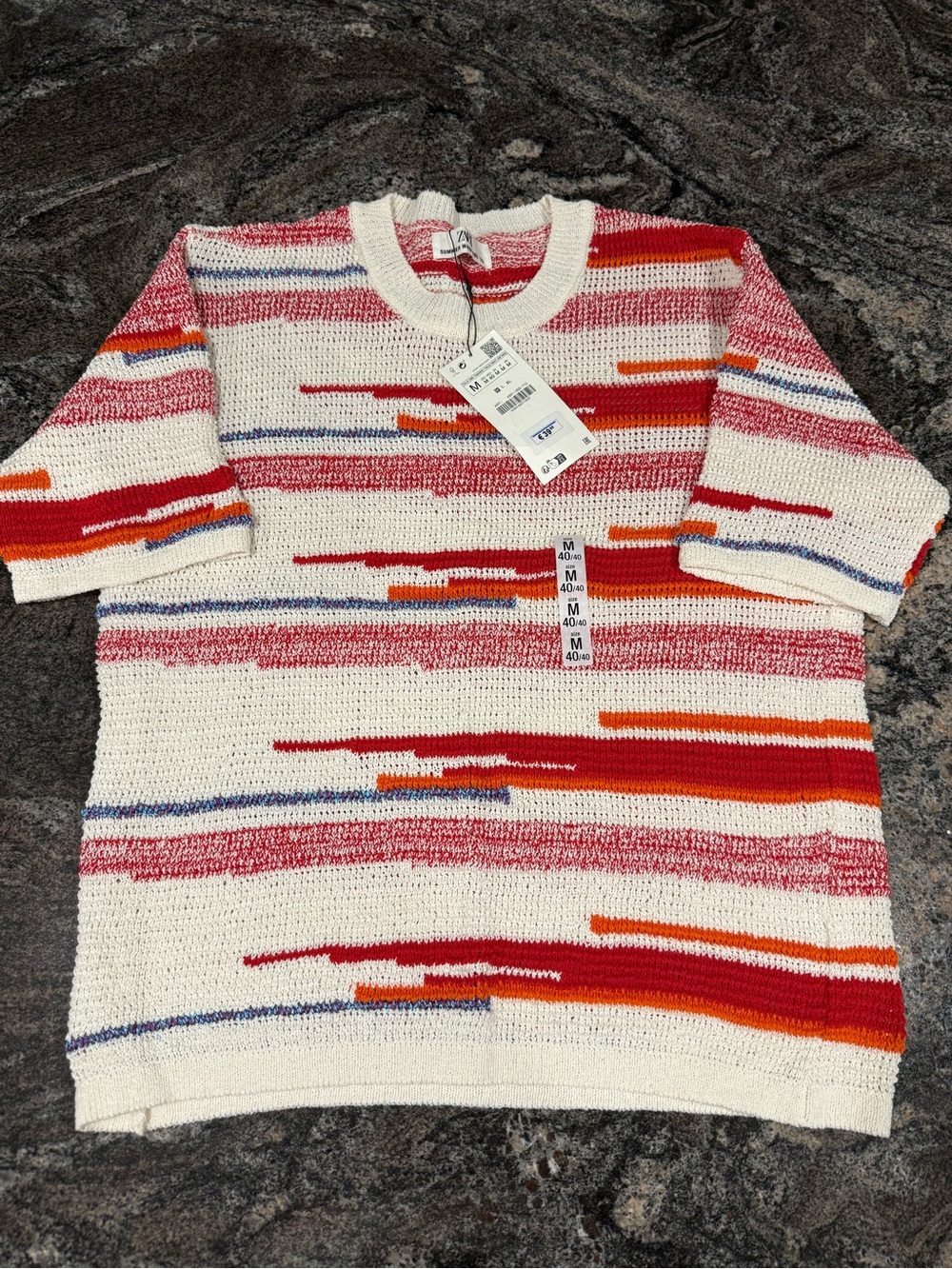 Zara Men's Cream Short-Sleeve Knit Sweater with Red & Orange Stripe Detail